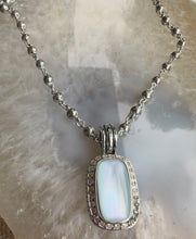 Load image into Gallery viewer, Silver Pendant Necklace