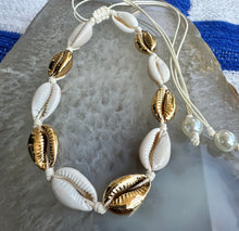 Load image into Gallery viewer, Shell Necklace