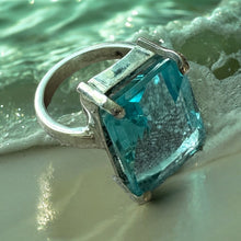 Load image into Gallery viewer, Aquamarine Ring