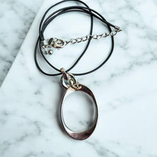 Load image into Gallery viewer, Minimalist Geometric Silver Pendant Necklace