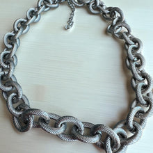Load image into Gallery viewer, Vintage Silver Chain necklace