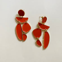Load image into Gallery viewer, Undefined drop earrings