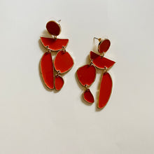 Load image into Gallery viewer, undefined drop earrings