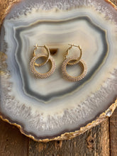Load image into Gallery viewer, Hoop Earrings