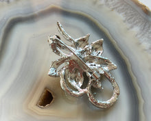 Load image into Gallery viewer, Brooch