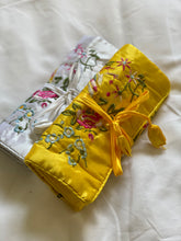 Load image into Gallery viewer, Jewelry Foldable Roll Bag