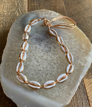 Load image into Gallery viewer, Bohemian Golden Shell Necklace