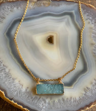 Load image into Gallery viewer, Druzy Bar Necklace
