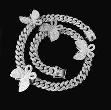 Load image into Gallery viewer, Butterfly Silver Necklace
