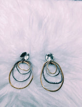 Load image into Gallery viewer, Drop Everything Earrings