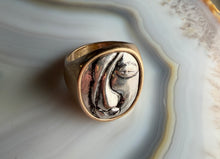 Load image into Gallery viewer, The Face Vintage Ring