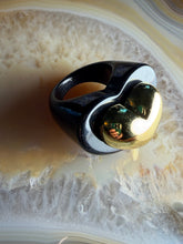 Load image into Gallery viewer, Heart Statement Ring