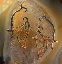 Load image into Gallery viewer, Vintage Gold Earrings