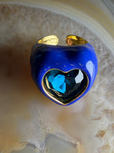 Load image into Gallery viewer, Heart Statement Ring