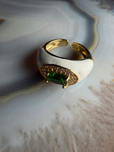 Load image into Gallery viewer, White &amp; Green Ring