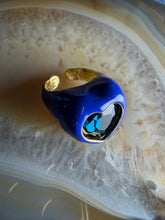 Load image into Gallery viewer, Heart Statement Ring
