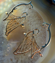Load image into Gallery viewer, Vintage Gold Earrings