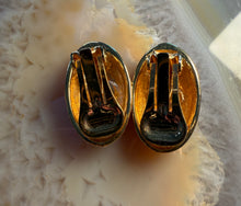 Load image into Gallery viewer, Vintage Purple  Gold Earrings