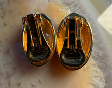 Load image into Gallery viewer, Vintage Purple  Gold Earrings