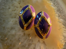 Load image into Gallery viewer, Vintage Purple  Gold Earrings
