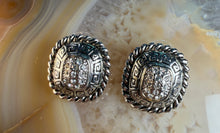 Load image into Gallery viewer, Vintage Silver Earrings