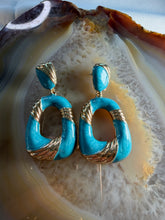 Load image into Gallery viewer, Vintage Blue  Gold Earrings
