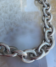 Load image into Gallery viewer, Vintage Silver Chain necklace