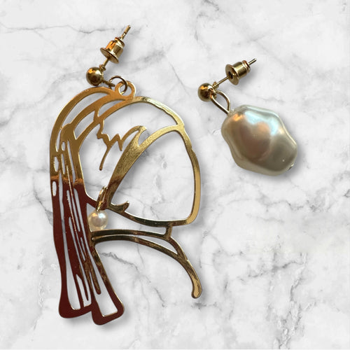 The Girl with the Pearl Earrings