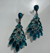 Load image into Gallery viewer, Blue Rhinestone Earrings