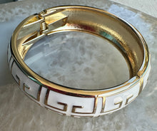 Load image into Gallery viewer, White and Gold Enamel Bracelet