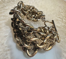 Load image into Gallery viewer, Luxurious Golden Multi-Chain Toggle Bracelet