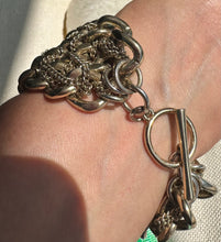 Load image into Gallery viewer, Luxurious Golden Multi-Chain Toggle Bracelet