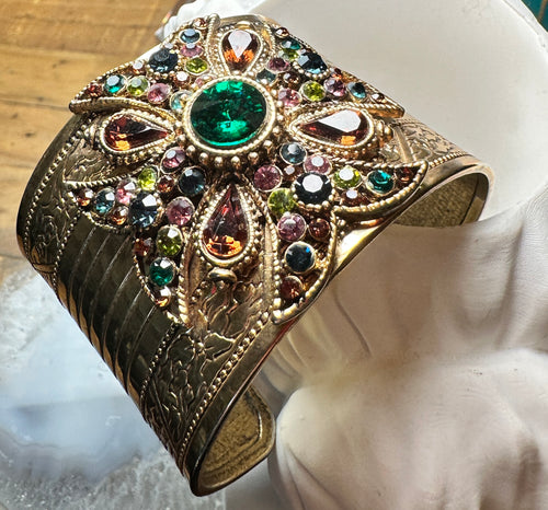 Warrior Flow Golden Bracelet