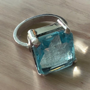 Aquamarine Ring