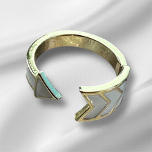 Load image into Gallery viewer, Solar Gaze Enamel Signet Ring