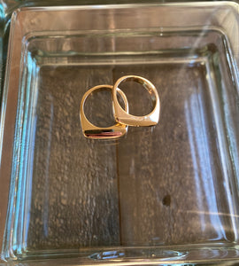 Minimalist Geometric Golden Ring