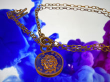 Load image into Gallery viewer, Vintage Golden Necklace