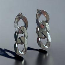 Load image into Gallery viewer, Chain link earrings
