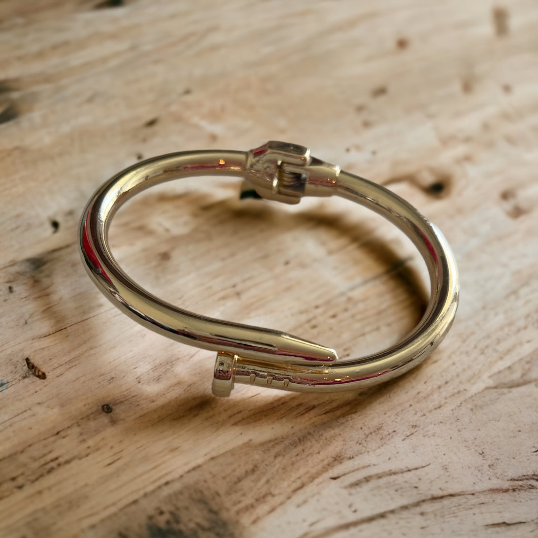 Nail open Adjustable bracelet