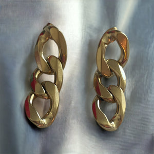 Chain link earrings