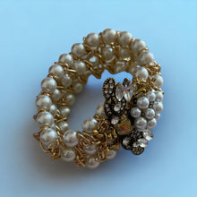 Load image into Gallery viewer, Chunky Pearl Bracelet